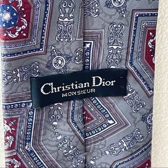 Christian Dior Men's Monsieur Tie 59 inches in length - Picture 6 of 6